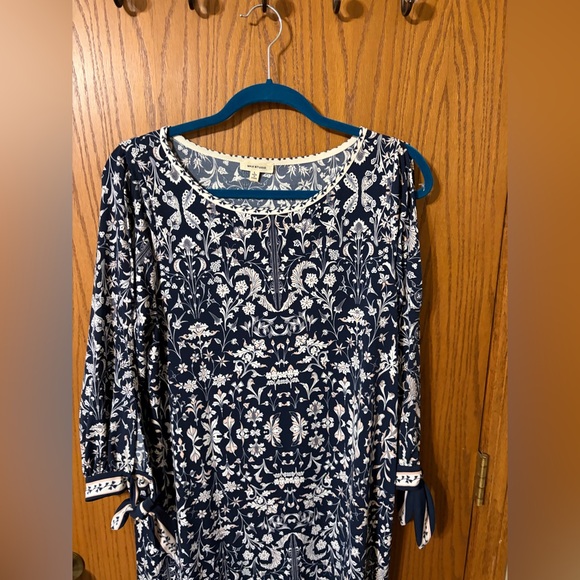 Max Studio Navy, White and Pink Patterned Long Sleeve Dress with cutout sleeves - Picture 2 of 7